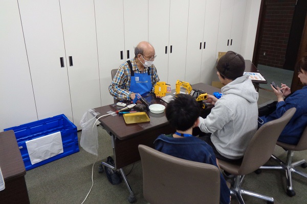 おもちゃの病院